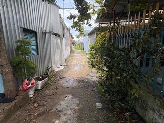 Bán gấp nhà Bình Chánh 700tr sổ chung