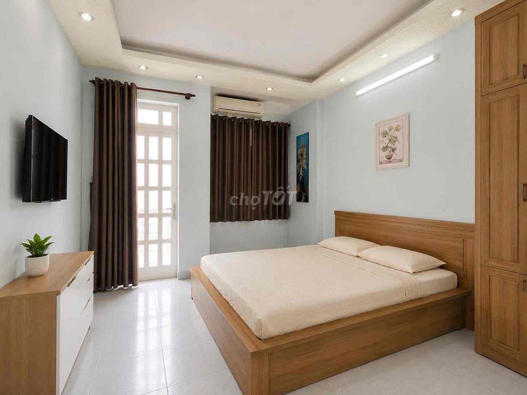 Chính chủ bán nhà mặt tiền hẻm Chợ Phường 25 cách Ung Văn Khiêm 50m