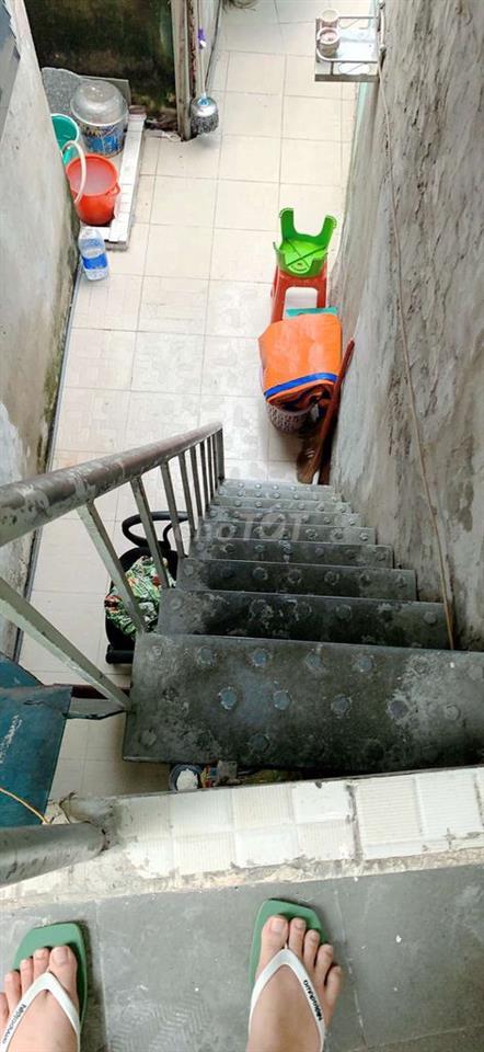 Cho Thuê Phòng Riêng Biệt Bạch Đằng, hẻm 207, điện nước giá rẻ 