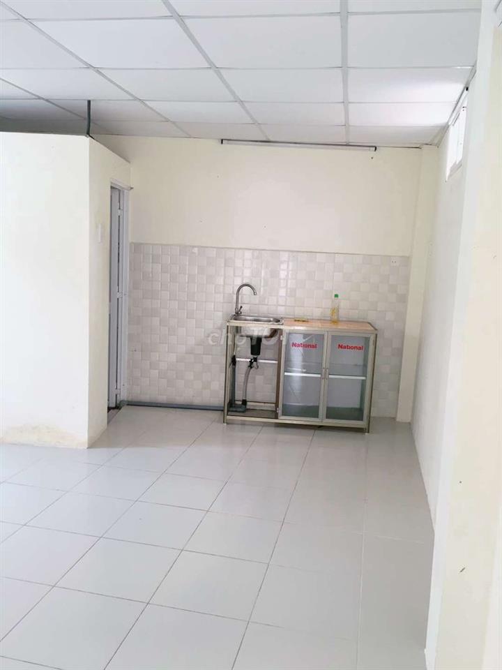 Cho Thuê Phòng Riêng Biệt Bạch Đằng, hẻm 207, điện nước giá rẻ 