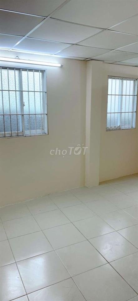Cho Thuê Phòng Riêng Biệt Bạch Đằng, hẻm 207, điện nước giá rẻ 