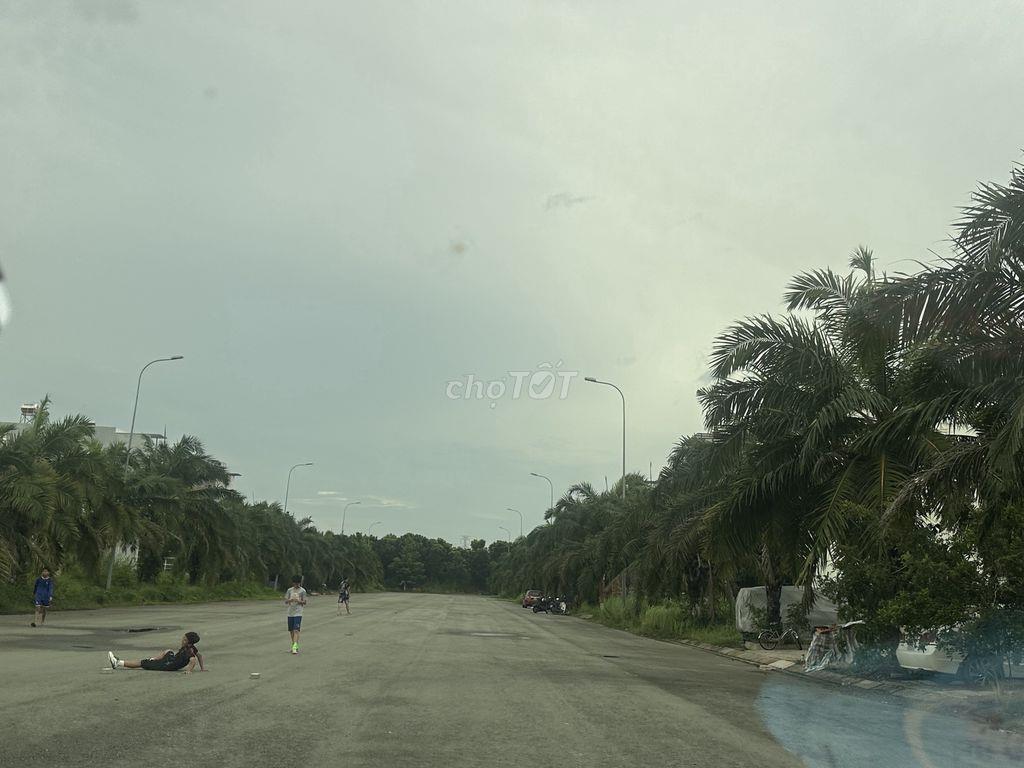 Cho thuê nguyên căn biệt thự cao cấp Star Village Nhơn Đức Nhà Bè