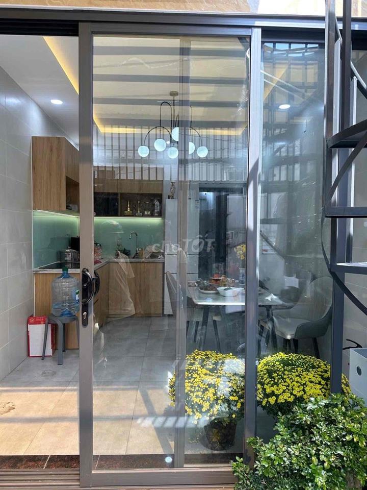 CHÍNH CHỦ CHO THUÊ TẦNG TRỆT FULL NỘI THẤT TIỆN NGHI
