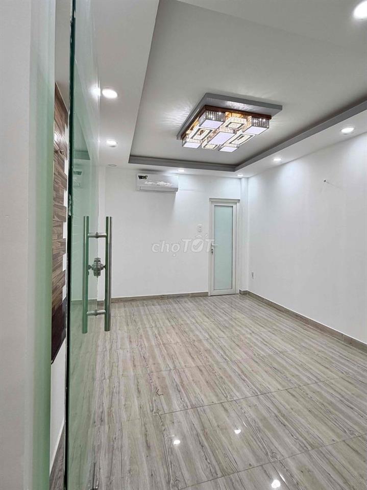 GIẢM MẠNH 1 TỶ RA NHANH CĂN NHÀ TRUNG TÂM PHÚ NHUẬN HẺM XE HƠI QUAY ĐẦ