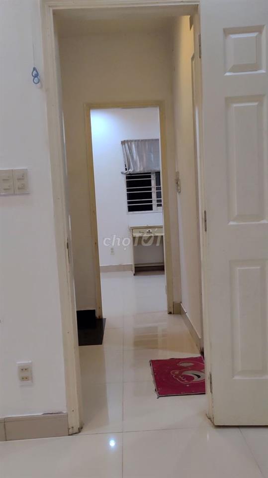 Cho Thuê khu vực trung tâm 4 tầng; 120m2; 3 PN; thoáng mát