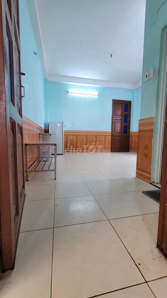 Cho Nữ thuê phòng trọ Cách Mạng Tháng 8, Quận 10