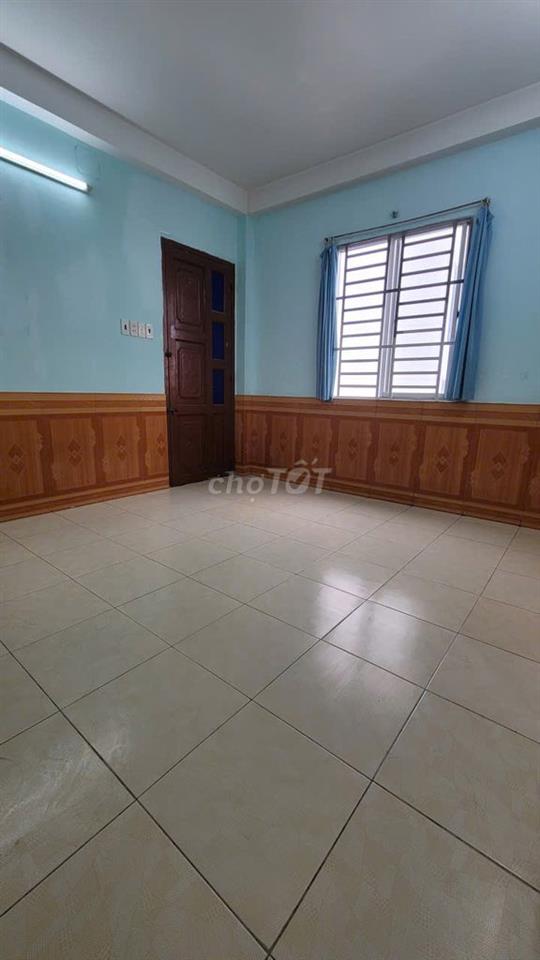 Cho Nữ thuê phòng trọ Cách Mạng Tháng 8, Quận 10