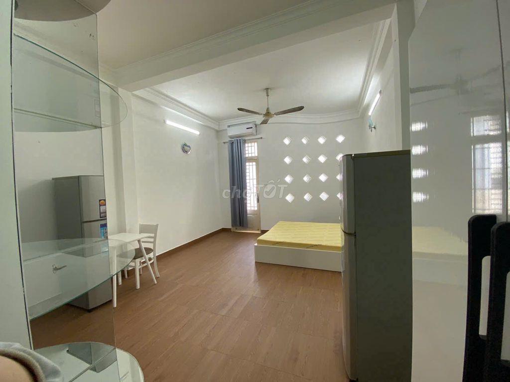 Chính chủ cho Thuê Phòng 331 Phạm Hùng Quận 8 Full nội thất 45m2