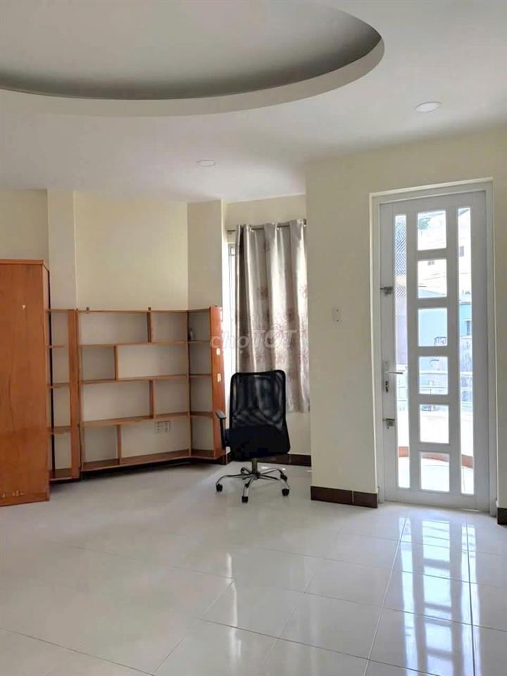 CHO THUÊ NHÀ NGUYÊN CĂN HÒA HẢO, QUẬN 10 – 12 TRIỆU/THÁNG