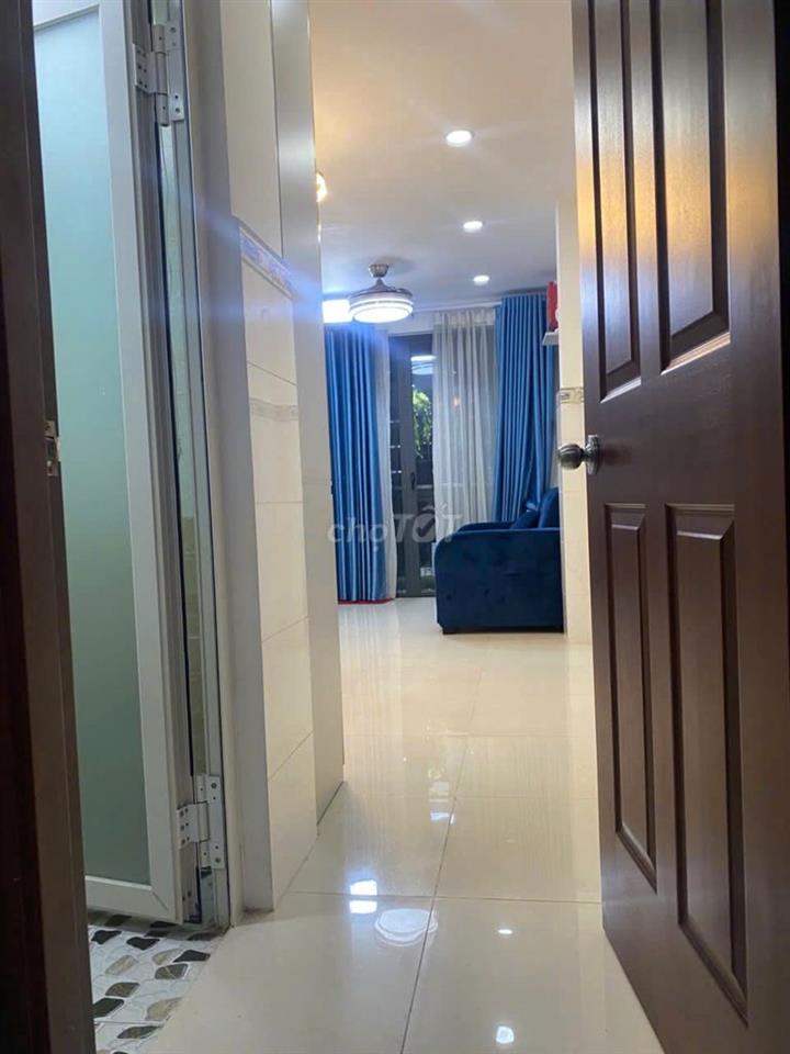 CHO THUÊ NHÀ MẶT TIỀN TRẦN TUẤN KHẢI, QUẬN 5 – 25 TRIỆU/THÁNG