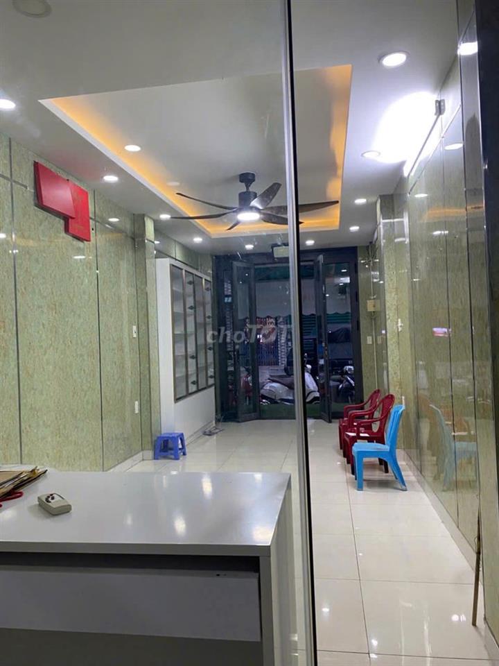 CHO THUÊ NHÀ MẶT TIỀN TRẦN TUẤN KHẢI, QUẬN 5 – 25 TRIỆU/THÁNG