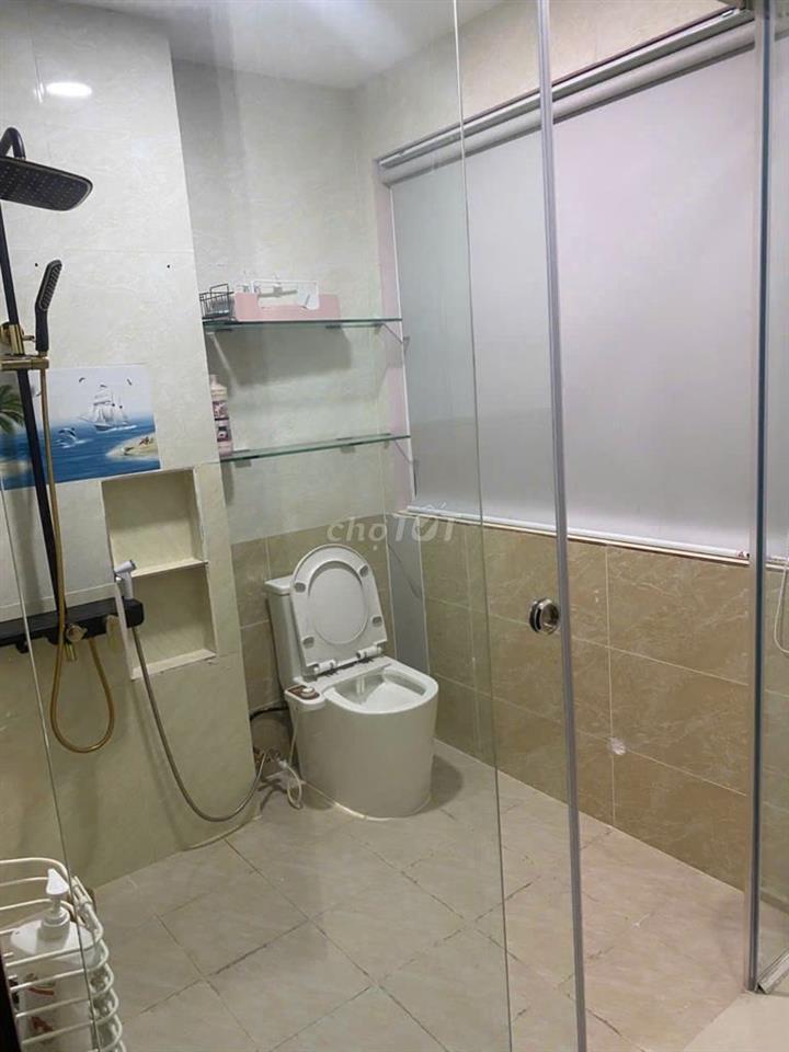CHO THUÊ NHÀ MẶT TIỀN TRẦN TUẤN KHẢI, QUẬN 5 – 25 TRIỆU/THÁNG