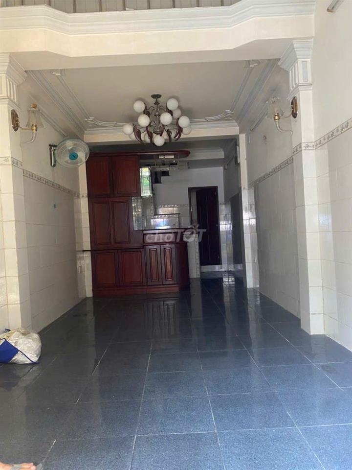 CHO THUÊ NHÀ NGUYỄN CẢNH CHÂN, QUẬN 1 – 4PN – 18 TRIỆU/THÁNG