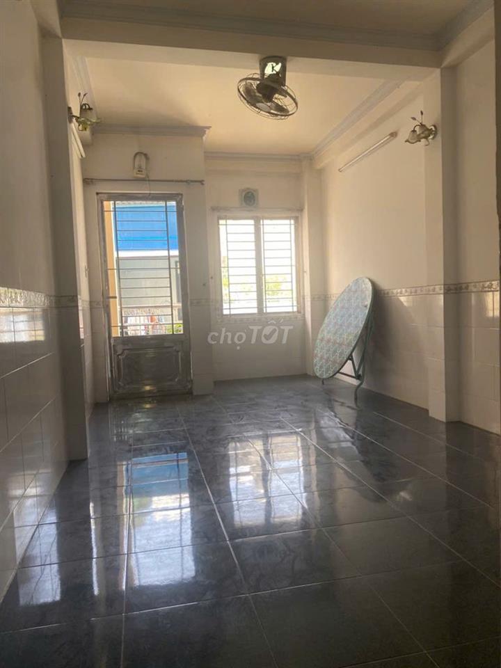 CHO THUÊ NHÀ NGUYỄN CẢNH CHÂN, QUẬN 1 – 4PN – 18 TRIỆU/THÁNG