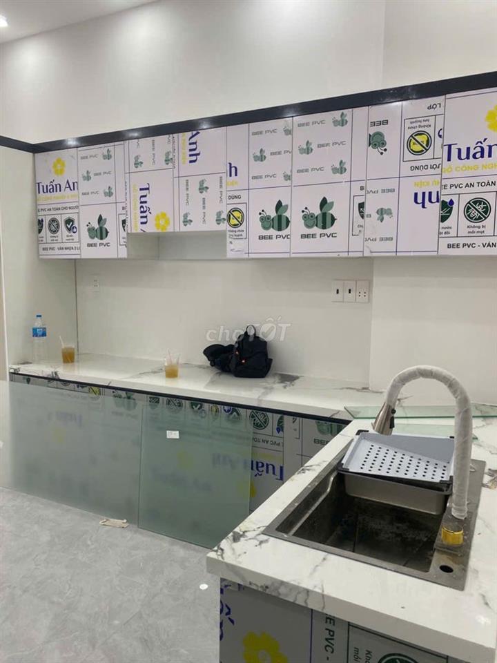 CHO THUÊ NHÀ MỚI XÂY ĐƯỜNG BÌNH TIÊN, QUẬN 6 – 2PN – 15 TRIỆU/THÁNG