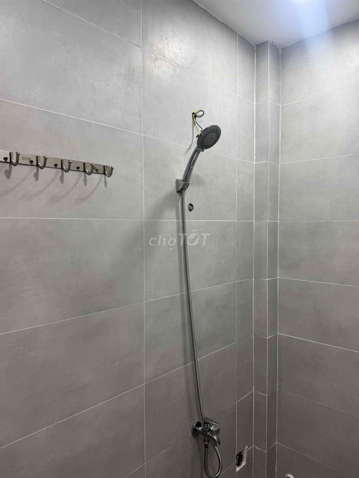 cho nữ thuê phòng còn trống 3tr5 ưu tiên 1 chiếc xe