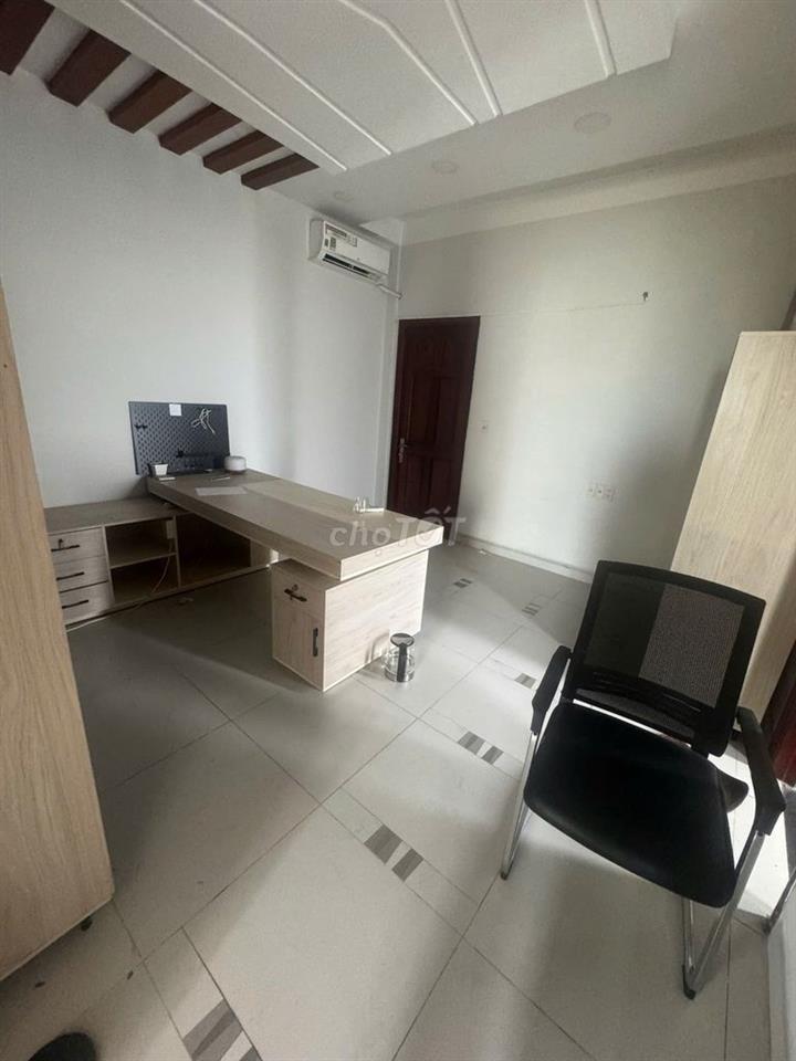 Cho thuê nhà Nguyễn Văn Quá, Quận 12 – Lầu 3+4 giá 8 triệu/tháng