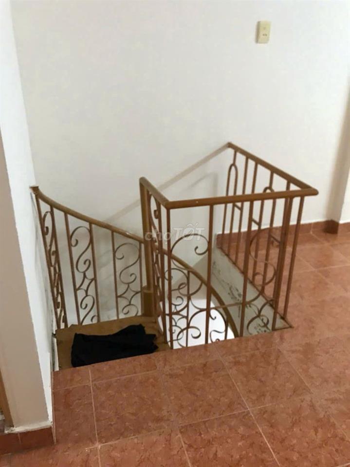 CẦN PASS GẤP HỢP ĐỒNG 1 NĂM NHÀ NGUYÊN CĂN 2PN TÂN BÌNH