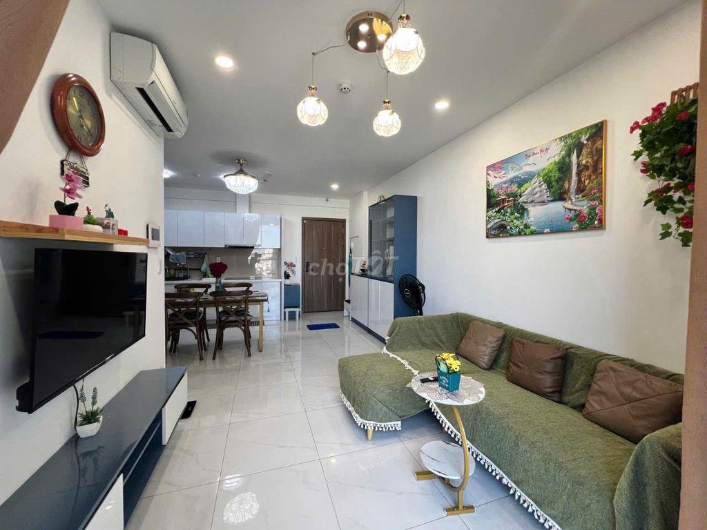 Cho thuê căn 2PN 2wc đầy đủ nội thất tại DLusso Quận 2
