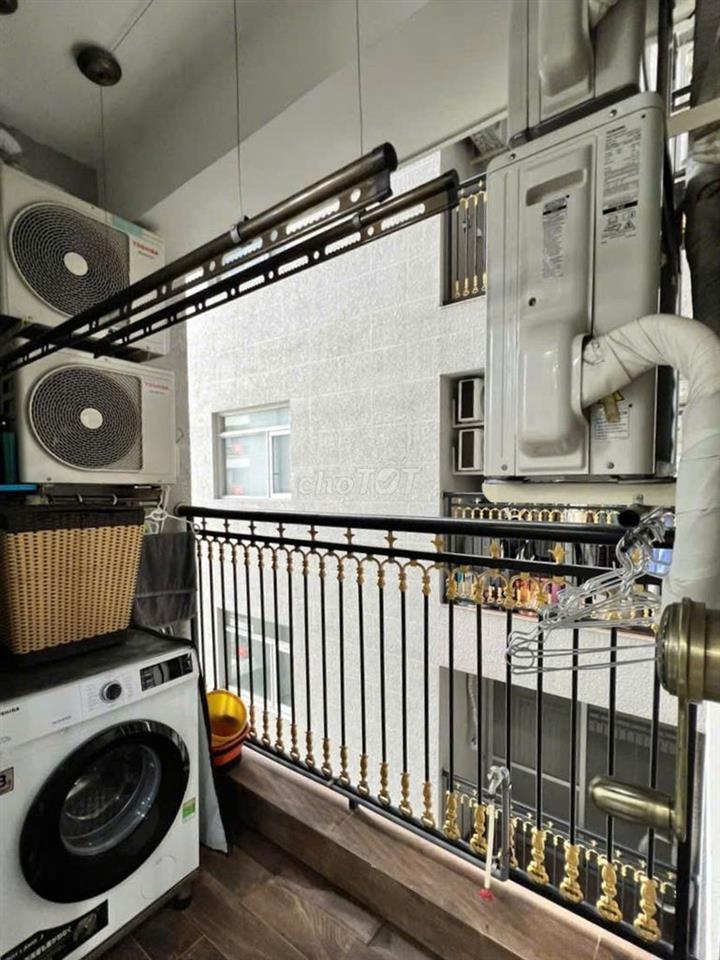 Cho thuê căn hộ 3PN full nội thất chỉ xách vali vào ở Paris An Khánh