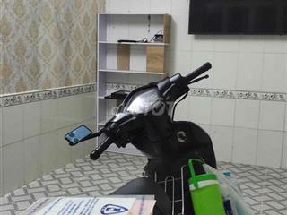 Nhà 1 trệt, 1 lầu kế bên trường cấp 1 Lê Bình, sổ hồng riêng, chín chủ