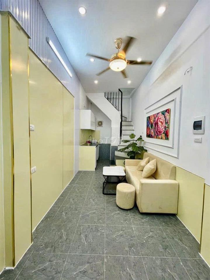 Nhà nguyên căn 5 tầng chính chủ