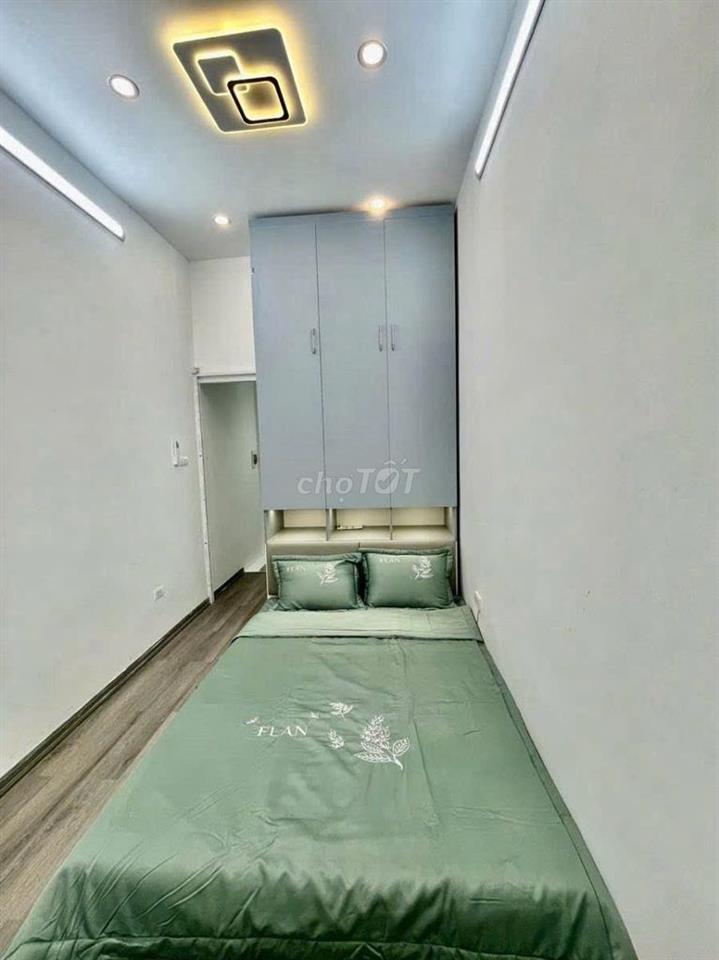 Nhà nguyên căn 5 tầng chính chủ