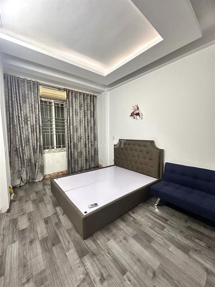 Nhà ngõ 255 lĩnh Nam