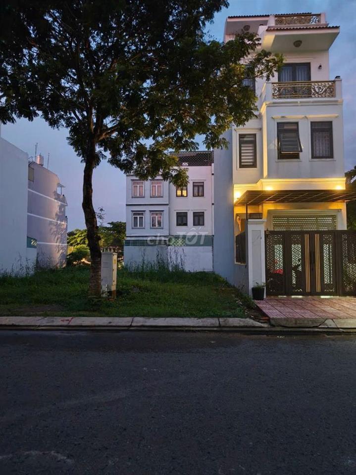 Bán đất khu 5 sao