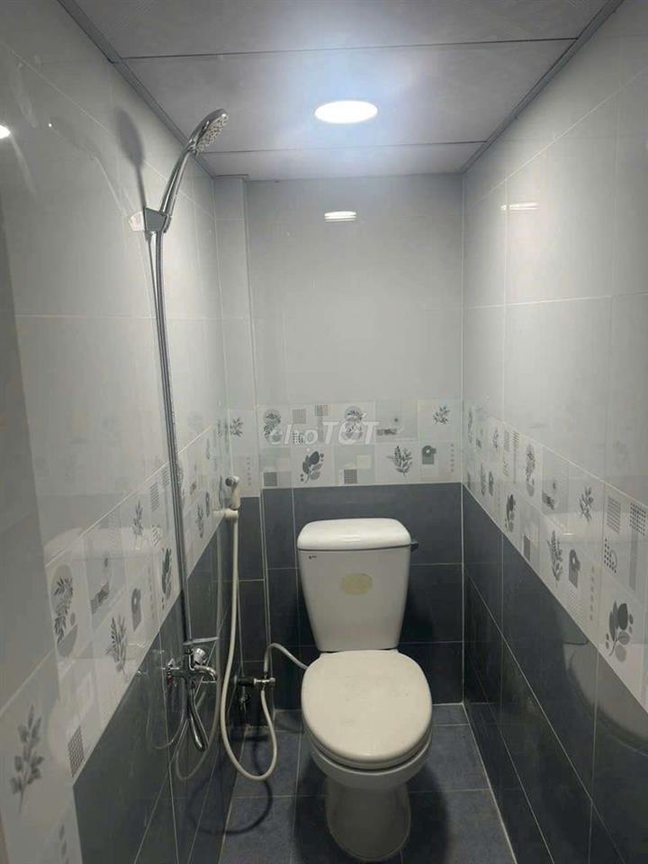 NHÀ BÁN HẺM C3 PHẠM HÙNG