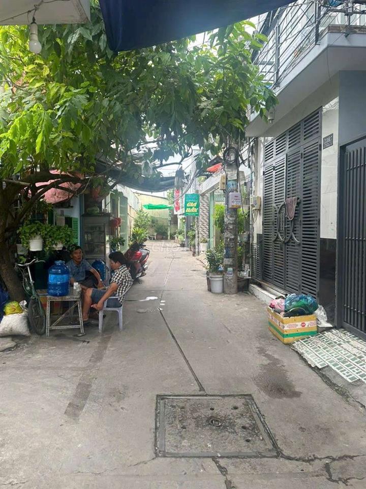 NHÀ BÁN HẺM C3 PHẠM HÙNG
