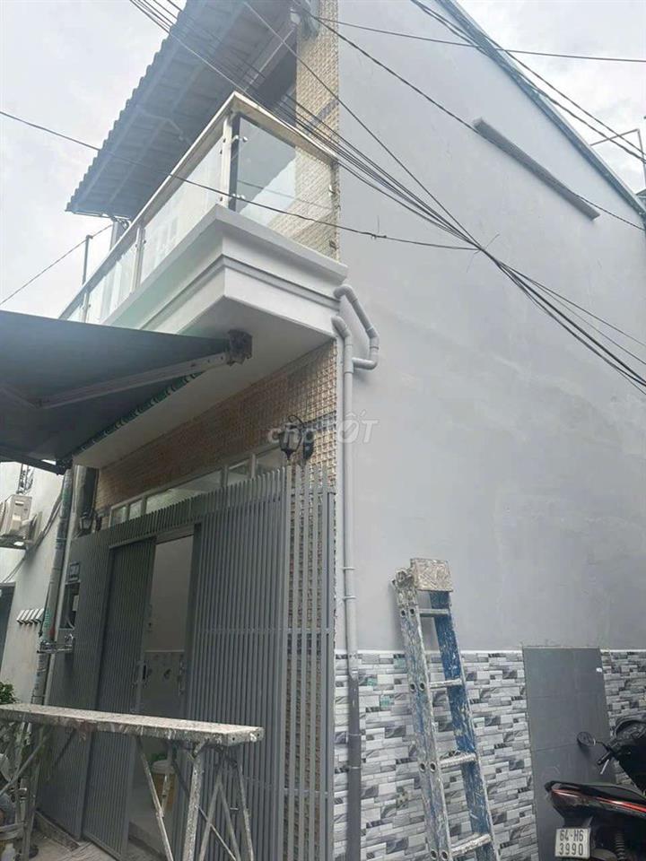 NHÀ BÁN HẺM C3 PHẠM HÙNG