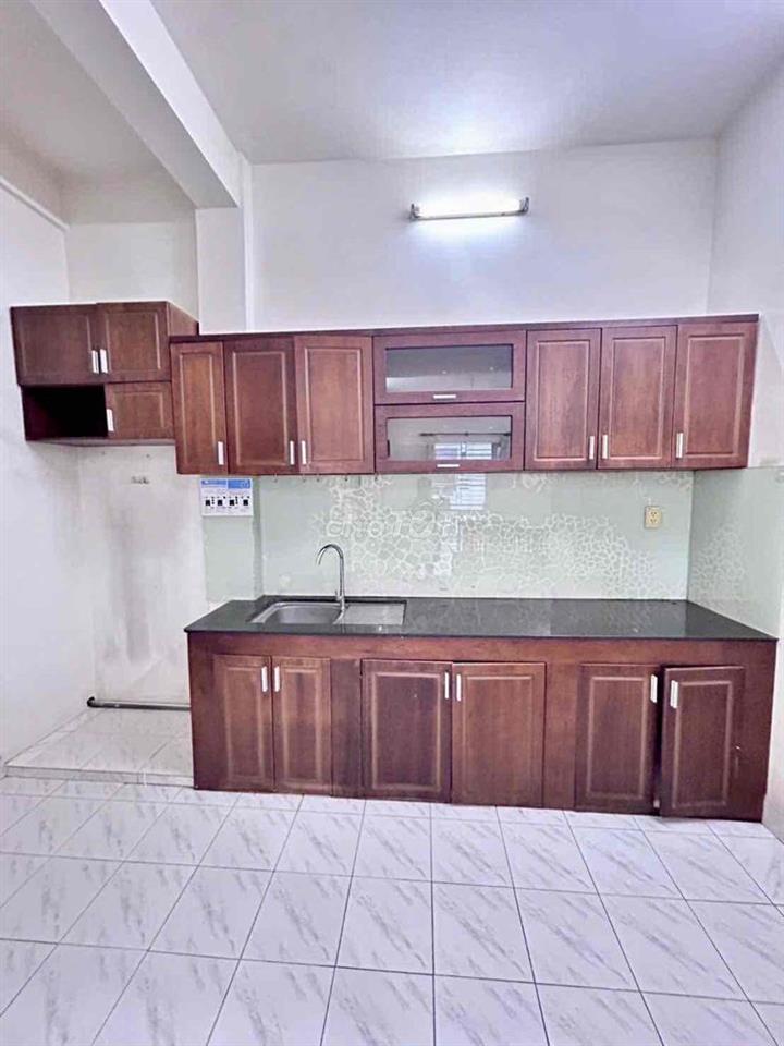 Bán căn hộ 80m2, p7q8 shr, sd lâu dài, lầu 1