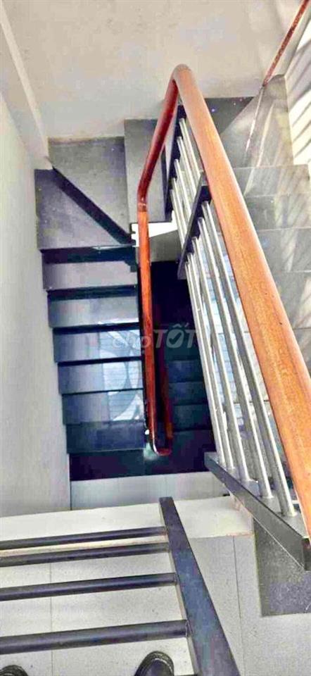 Bán nhà 4 tầng btct Lý Chiêu Hoàng Q6, 34m2,shr