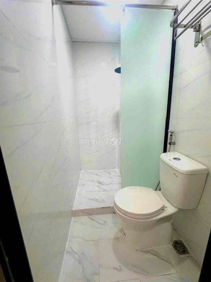 Bán nhà 4 tầng Âu Dương Lân Q8, 2PN Master+Sân thượng, Hoàn công đủ