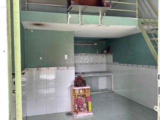 Nhà nhỏ, 380triệu, ngay Cần Giuộc,