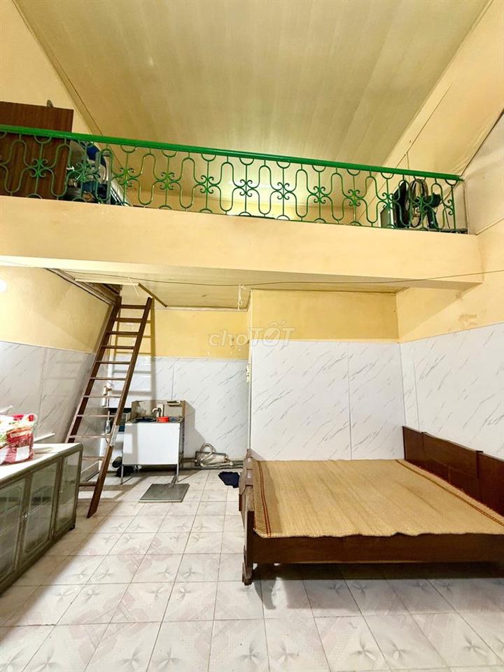 [Ngõ Thống Nhất, Đại La] Cho thuê nhà Cấp 4 nguyên căn