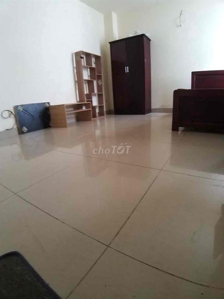 p trọ sạch sẽ thoáng mát mặt tien đường