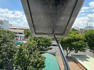 p trọ mặt tien thoáng mát sach se cửa sổ trời