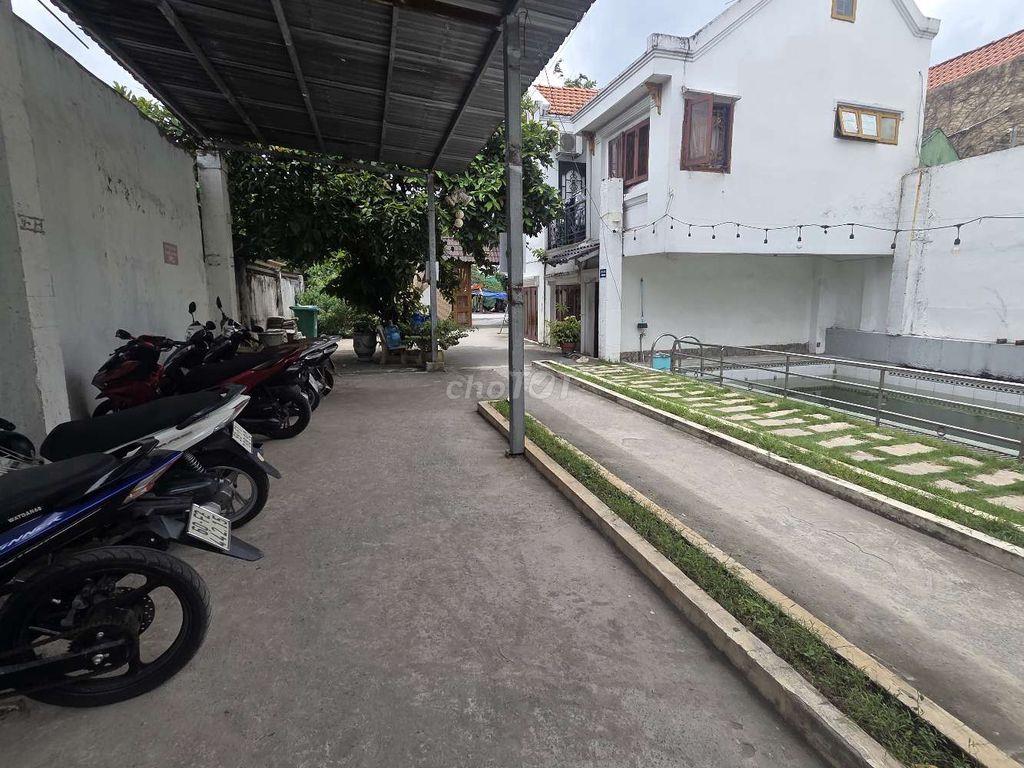 Mặt bằng cho thuê 350m2 có biệt thự nguyên căn 2 phòng ngủ