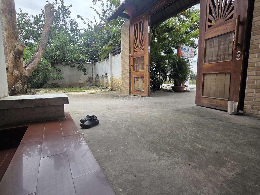 Mặt bằng cho thuê 350m2 có biệt thự nguyên căn 2 phòng ngủ