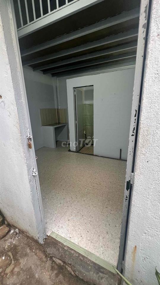 phòng trọ Tân hiệp 17 cách chợ hóc môn 700m