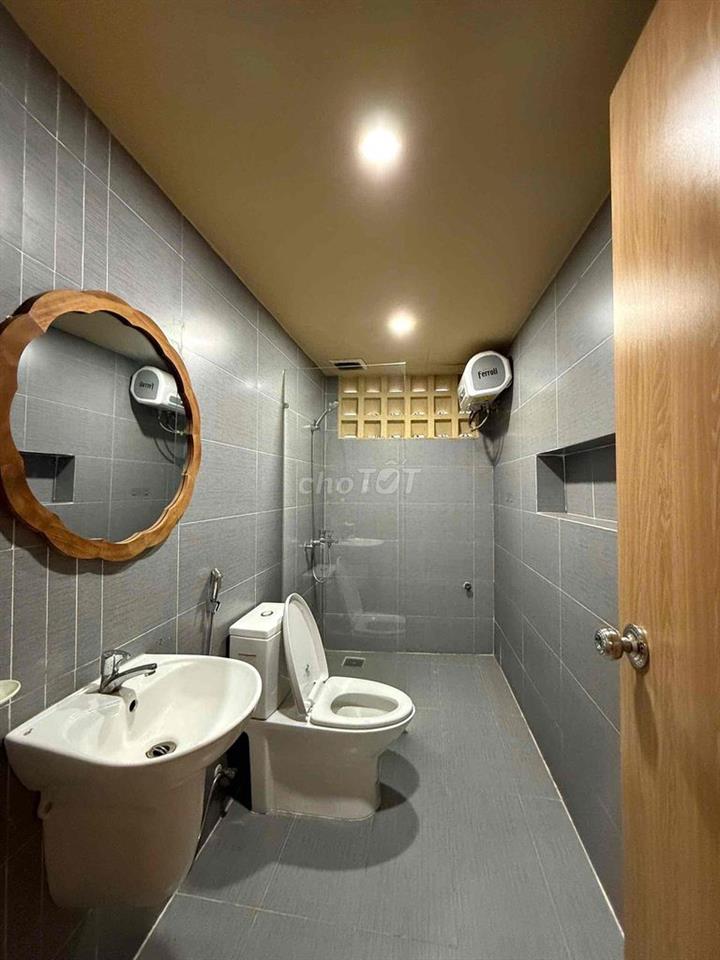 chính chủ gới căn nhà 3 tàng ngủ hành sơn th phố đà nẳng
