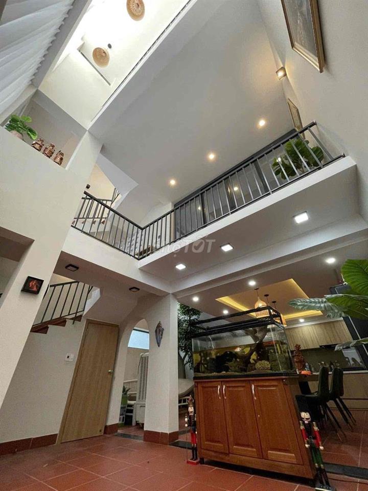 chính chủ gới căn nhà 3 tàng ngủ hành sơn th phố đà nẳng
