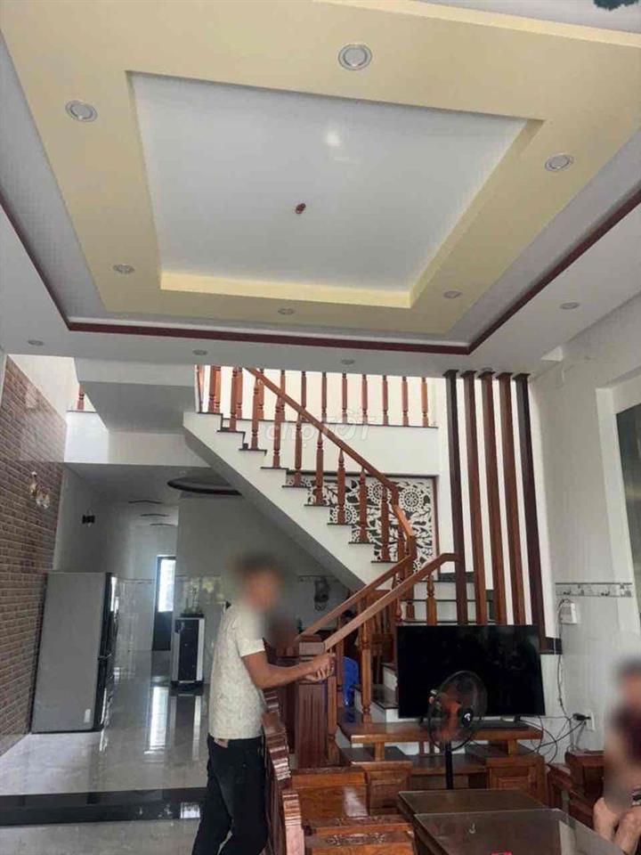 hàng chính chủ nhà 2 tầng bầu cầu 16 hoà xuân th phố đà nẳng