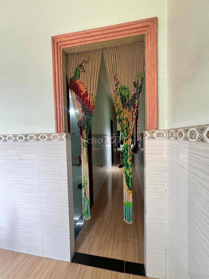 Kẹt tiền bán nhà Phú Giáo- HCM