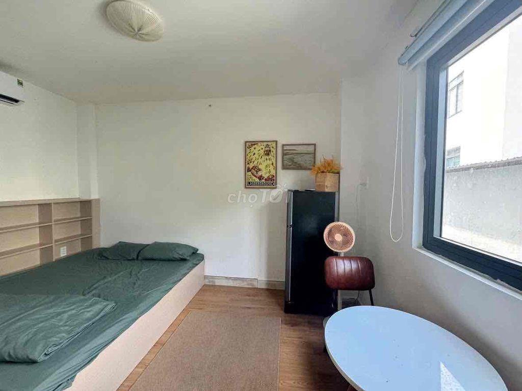 Studio Nhỏ Xinh-Full NT-Cửa Sổ Trời Cực Thoáng-Gần Hutech, GTVT, FTU