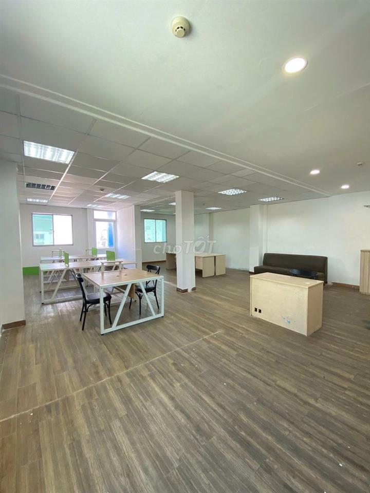 Văn phòng 90m2 Nguyễn Gia Trí, Bình Thạnh - Giá 17tr/tháng