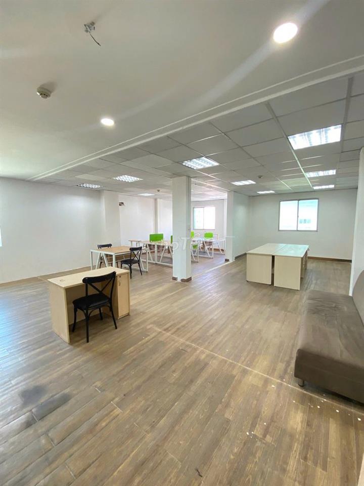 Văn phòng 90m2 Nguyễn Gia Trí, Bình Thạnh - Giá 17tr/tháng