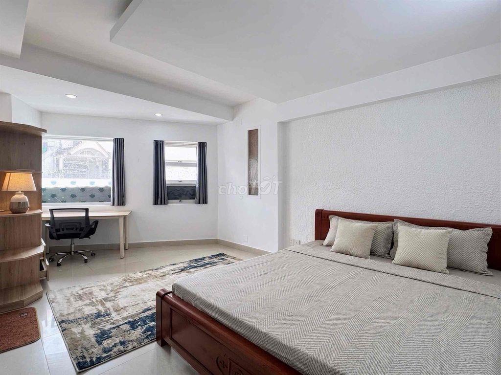 STUDIO MỚI SIÊU THOÁNG MÁT, TÁCH BẾP, CỬA SỔ RỘNG RÃI,....